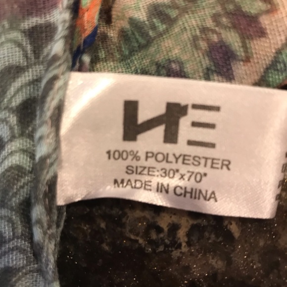 Colorful Loop Scarf - Picture 3 of 3